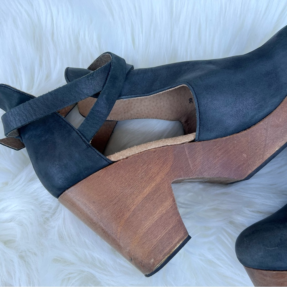 • SOLD • Free People Leather Cedar Clogs Sz 39 US 8.5 - Picture 9 of 16